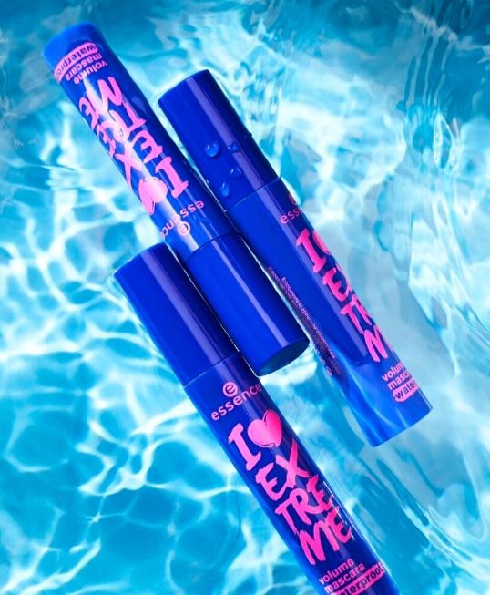 Essence I Love Extreme Volume 01 Black Waterproof Mascara