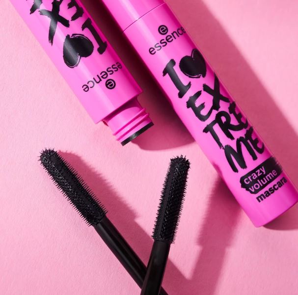 Essence الماسكارا I love extreme crazy volume mascara, 12 ml